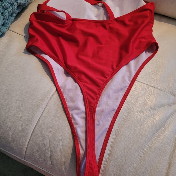 Red Bay Watch swim suit XL - Picture 2 of 4